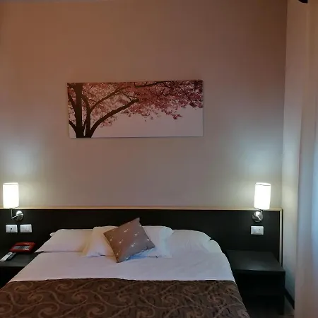 Eden 3*