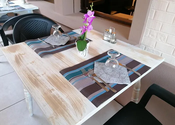 伊甸园酒店 酒店 3*