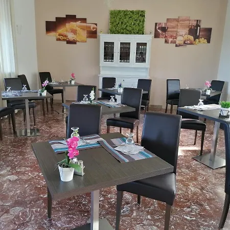 酒店 伊甸园酒店 维尼奥拉