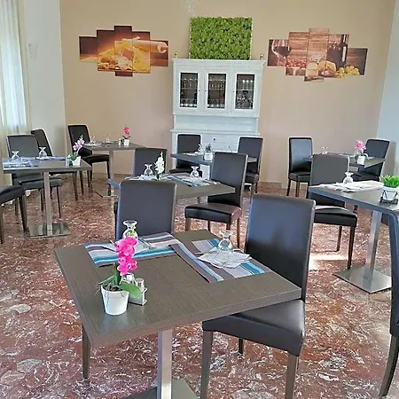 Hotel Eden Vignola (Emilia-Romagna)
